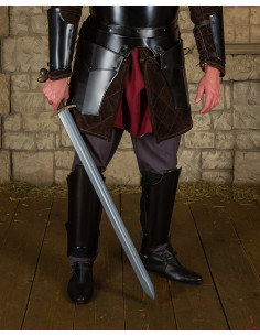 Escarcelas finition noircie modèle Markward