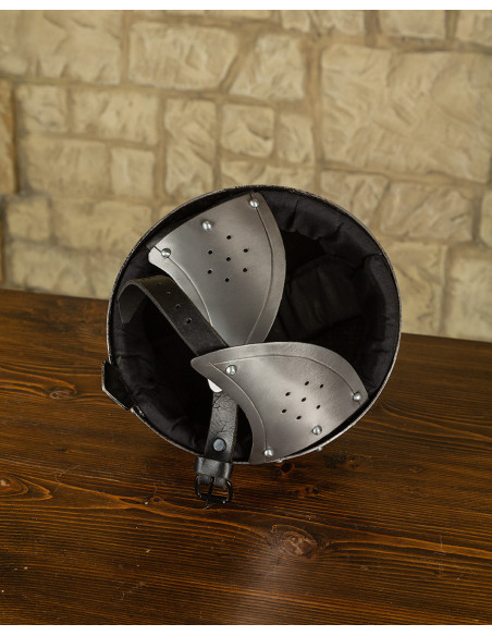 Casque médiéval type Spangenhelm...