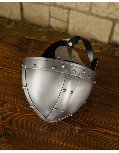 Casque médiéval type Spangenhelm...