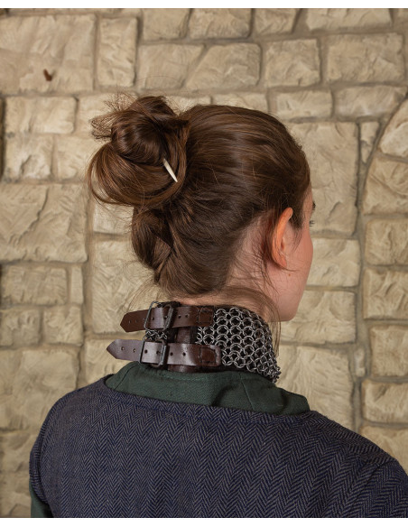 Collier en cotte de maille modèle...