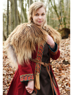 Manteau Viking brodé Ella en rouge bordeaux et bleu sarcelle 2