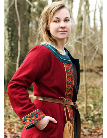 Manteau Viking brodé Ella en rouge...
