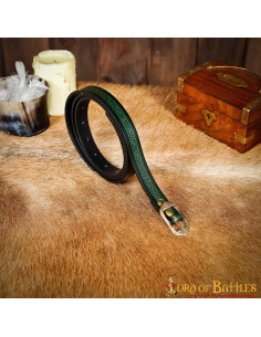 Ceinture médiévale grenat avec motif en relief 2