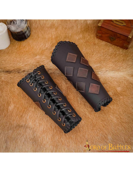 Fantastiques bracelets en cuir GN et...