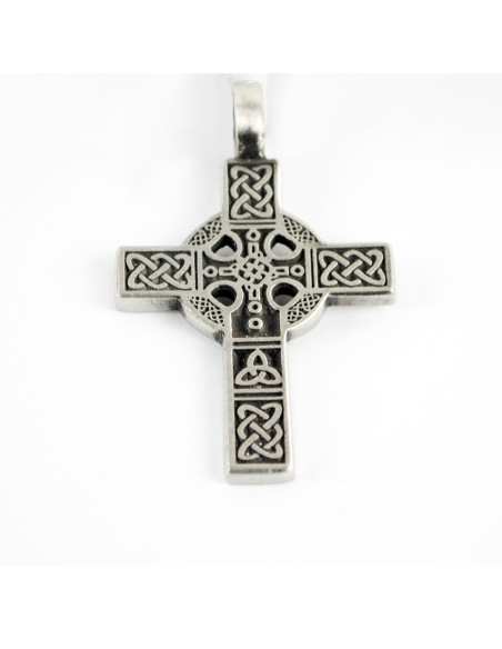 Pendentif croix celtique