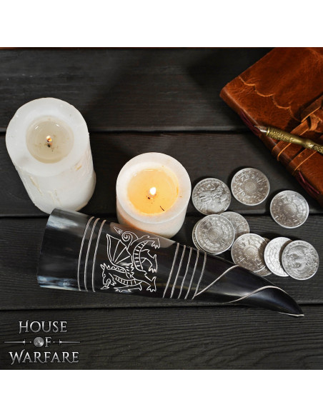 Corne à boire médiévale motif dragon...