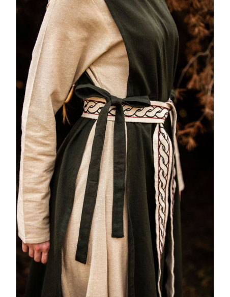 Surcot médiéval de la Madeleine,...