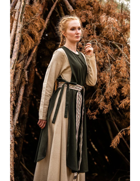 Surcot médiéval de la Madeleine,...