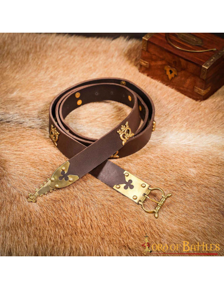 Boucle médiévale en forme de trèfle...