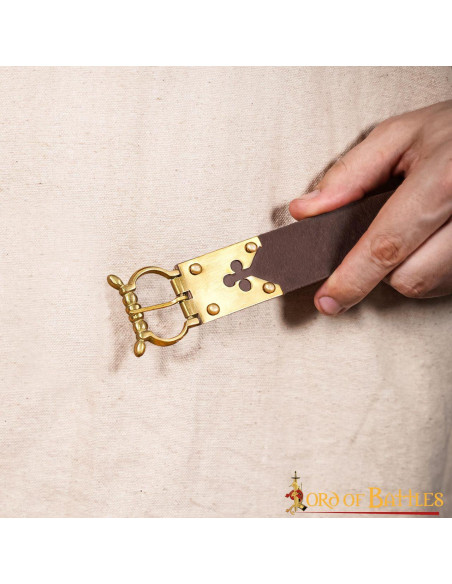 Boucle médiévale en forme de trèfle...