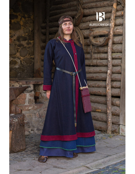 Manteau médiéval modèle Rus Kseniya,...