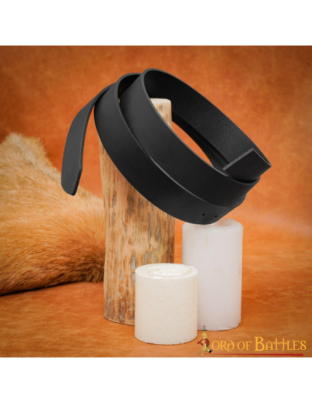 Ceinture médiévale en cuir lisse sans...