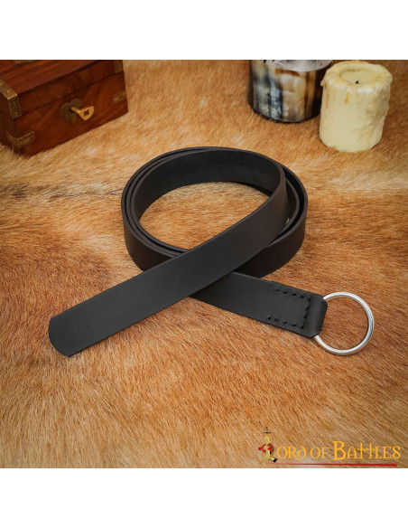 Ceinture médiévale en cuir avec...