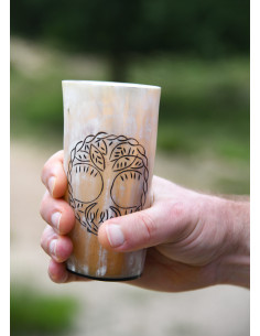 Tasse en corne Viking Yggdrasil (150-250 ml.) 2