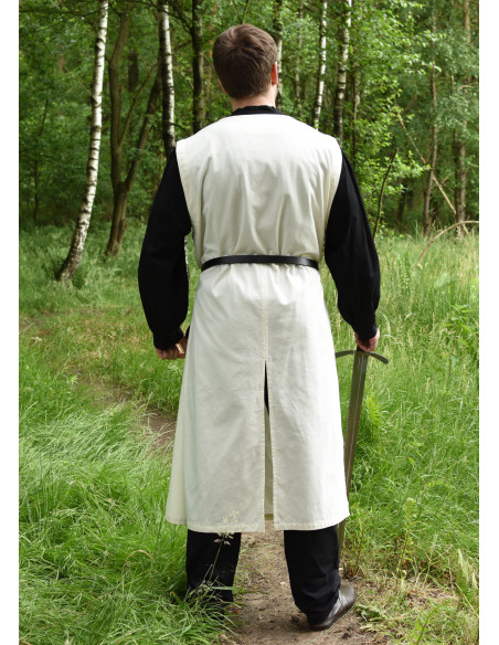 Tabard des Templiers avec croix en...