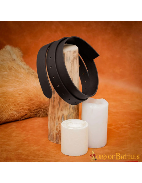 Ceinture médiévale en cuir marron...