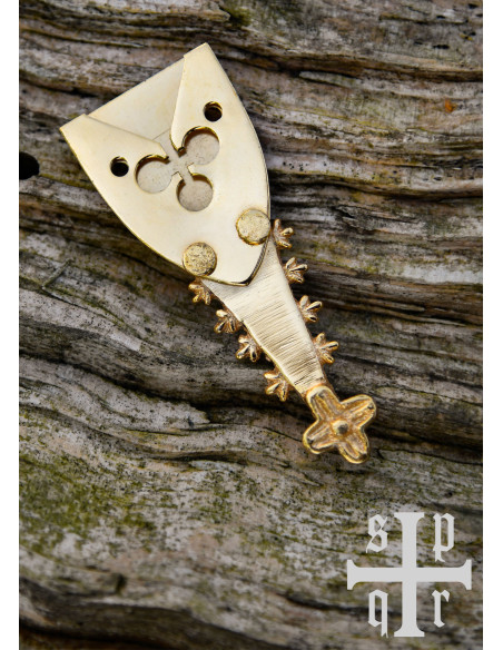 Plaque trèfle en laiton pour ceinture...