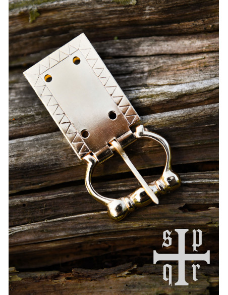 Boucle de ceinture médiévale gravée...