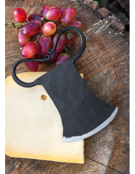 Couteau à fromage médiéval ou hachoir...