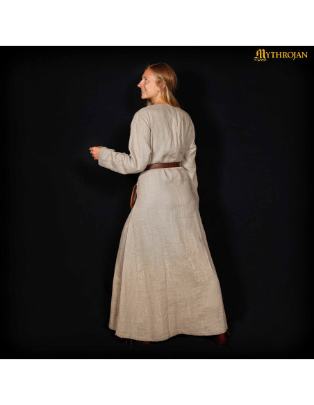 Robe Viking en lin pour femme modèle...