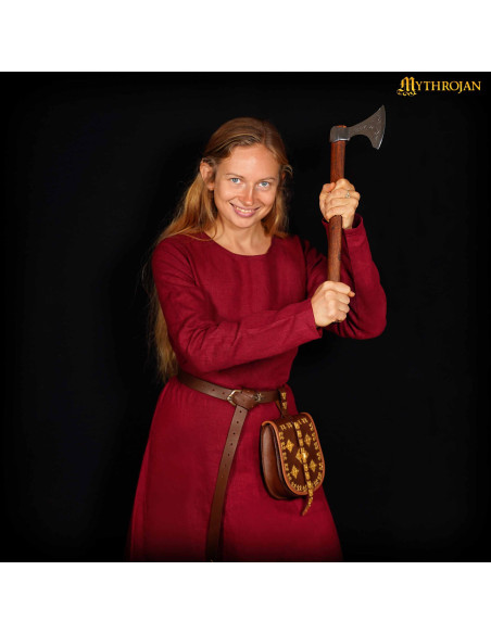 Robe Viking en lin pour femme modèle...