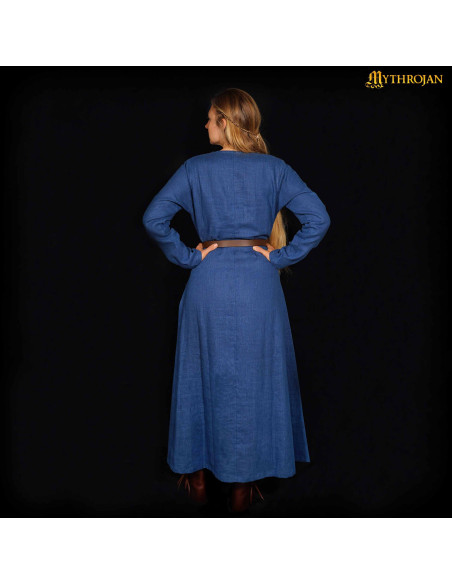 Robe Viking en lin pour femme modèle...