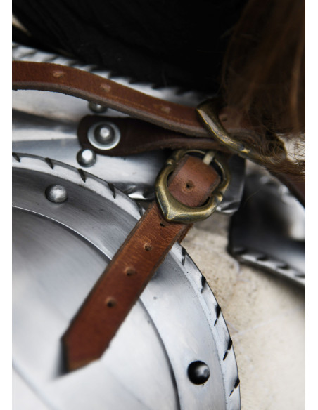 Paire d'épaulettes gothiques, acier...