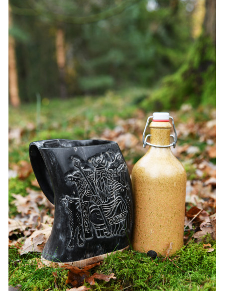 Pichet à hydromel viking design Odin,...