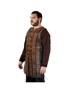 Armure en cuir à l'échelle, modèle The North Warrior 2