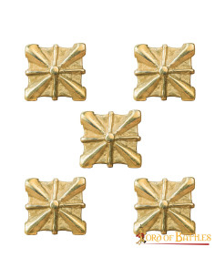 Ensemble de 5 montures médiévales en laiton massif