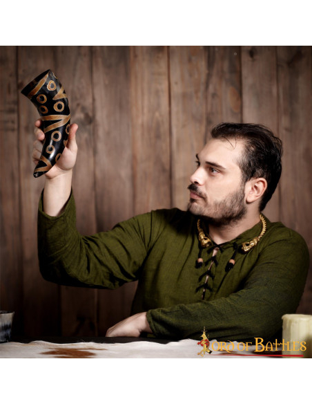 Corne Viking décorée prête à boire...