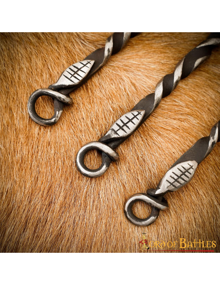 Ensemble de couverts médiévaux,...