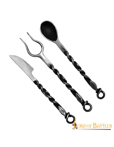 Ensemble de couverts médiévaux,...