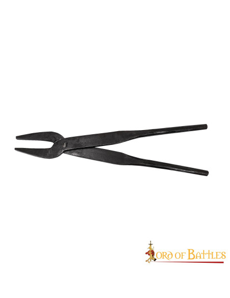 pinces de forgeron médiévales