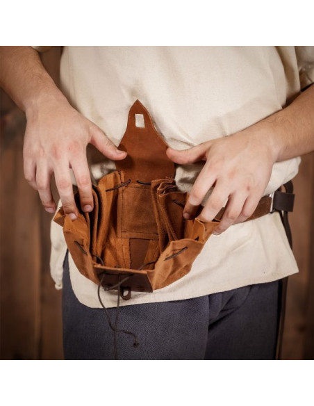 Sac ceinture médiéval en cuir avec...