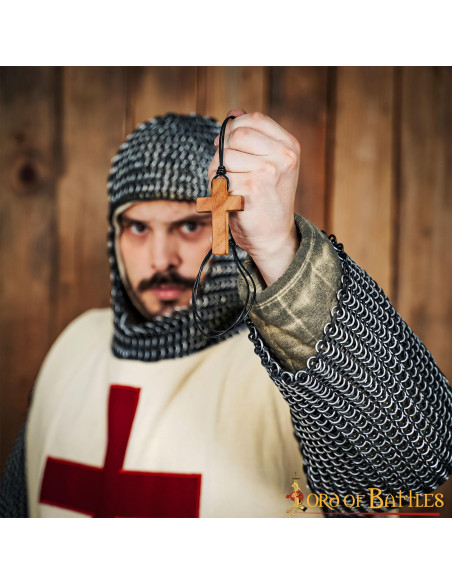 Pendentif croix chrétienne en bois