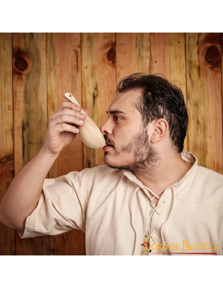 Cuillère en bois médiévale, faite à...