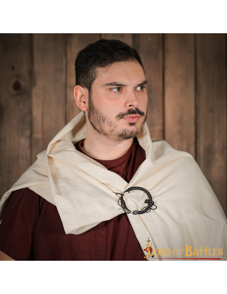 Fibule celtique en fer forgé à noeuds