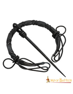 Fibule celtique en fer forgé à noeuds