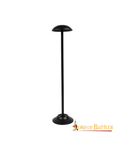 Support en fer pour casques, hauteur 63,5 cm.