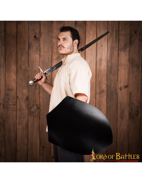 Bouclier médiéval noir lisse, à...