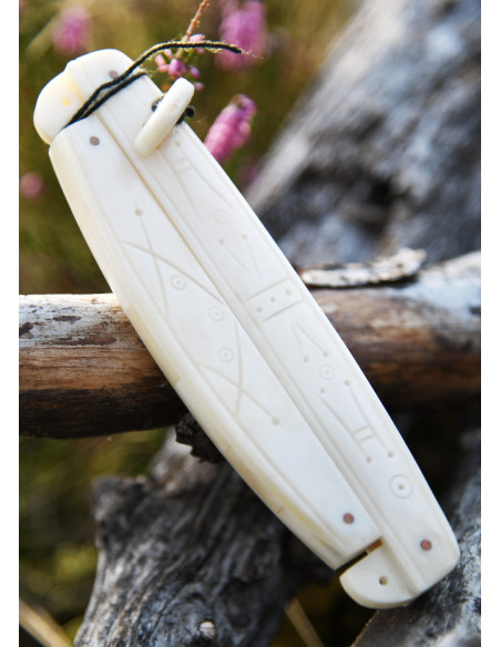 Peigne médiéval en os (12 cm.)