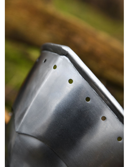 Gorgerin et bavoir gothique médiéval...