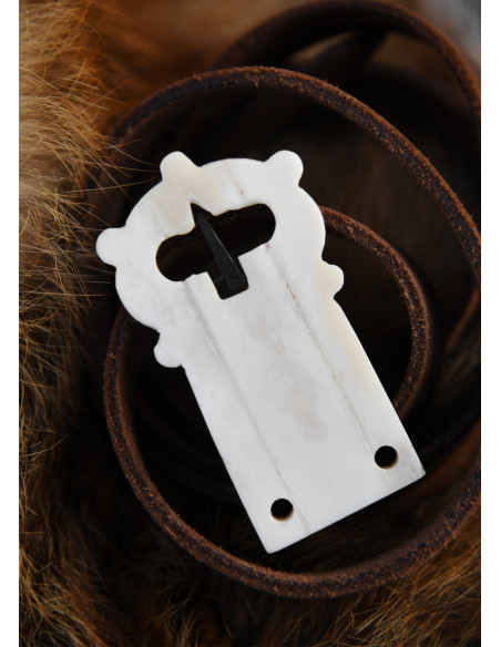 Boucle de ceinture en os