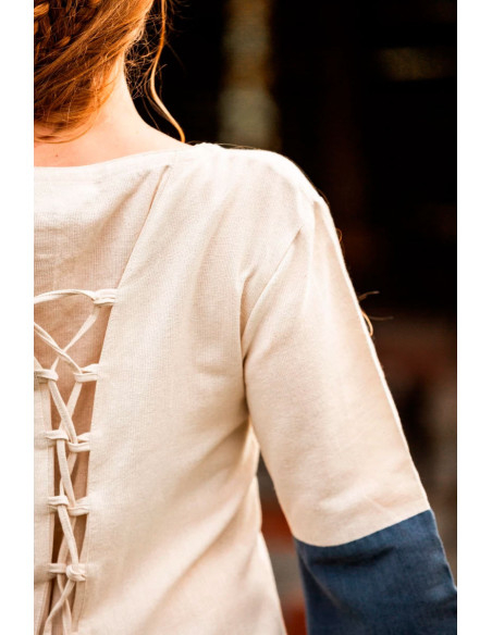 Robe médiévale modèle Dorothea,...