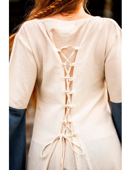 Robe médiévale modèle Dorothea,...