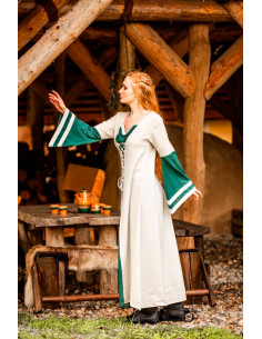 Robe médiévale modèle Dorothea, couleur vert naturel 2