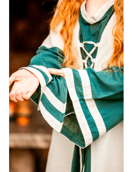 Robe médiévale modèle Dorothea,...