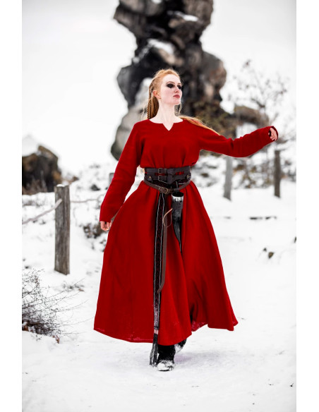 Robe en lin viking modèle Anna, rouge