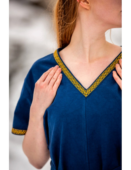 Tunique viking pour femme modèle...